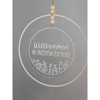 Dekoring "Willkommen in Unserem Zuhause" | Metallring Mit Acrylscheibe Türkranz Wanddeko Fensterdeko Schwarz/Weiß von KuestenGeschenke