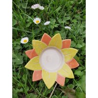 Getöpferter Kerzenhalter, Blume von KunstKeramikAtelier