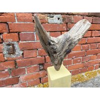 Gartenstele Mit Wilder Treibholz Skulptur von KunstMeile