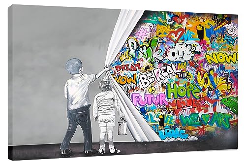 Kunstbruder Bilder Banksy Leinwandbild Kunstdruck XXL, 2 boys behind curtain - zwei jungs hinter gardinnen- fertig auf Keilrahmen Design Wand bild Street Art,Wohnzimmer (120x180 cm) von Kunstbruder