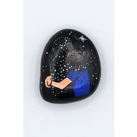 Trauerstein Universum Motiv Individuell Bemalte Steine Als Trauergeschenk Grabdeko Personalisierbar Gedenkstein Mit Spruch von Kunststudio24