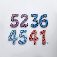 Benutzerdefinierte Keramik Mosaikfliesen Wandbehang, Hausnummern, Mosaikkunst, Küstenwohnzeichen, Hausnummer Am Strand von KupavaHome