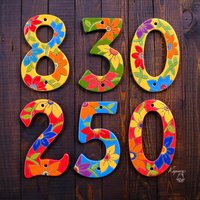 Handgefertigte Florale Hausnummern Aus Keramik. Benutzerdefinierte Adresse. Fliesen Für Garten. Eingangsbereich Dekor. Wetterfestes Adressschild Handgefertigte Florale Hausnummern Aus Keramik. Benutzerdefinierte Adresse. Fliesen Für Garten. Eingangsbereich Dekor. Wetterfestes Adressschild von KupavaHome