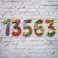 Talavera Keramik Zahlen Mit Blumenmuster. Benutzerdefinierte Haus Adresse Wand-Dekor. Tile Numbers Wandbehang. Jubiläum Datum Ornament von KupavaHome