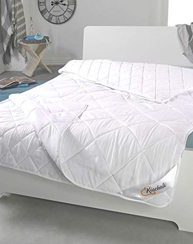 Kuscheli® 4-Jahreszeiten Bettdecke 155x220 Ganzjahres-Steppbett-Set mit Druckknöpfen für Sommer und Winter. Allergiker geeignet (2-teilig), Größe:155 x 220 cm von Kuscheli