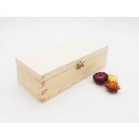 Holzkiste Mit Riegel Und Klappdeckel | Aufbewahrung Decoupage-Zubehör Unbehandelte Holztruhe Natürliche Hochzeitsdeko Geschenk von KviatArt