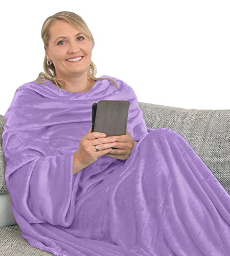 L.E.M.B. Hometrends Kuscheldecke mit Ärmeln TV Decke Sofadecke Ärmeldecke Wohndecke Fleecedecke Mikrofaser Strokkur 150 x 180 cm Flieder von L.E.M.B. Hometrends