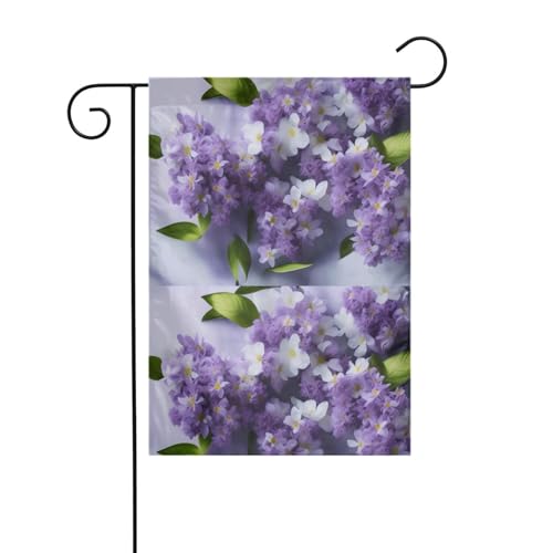LAABBE Framing Fliederfarbene Blumen in Blüte, bedruckt, Gartenflaggenmast, für den Außenbereich, Innenhof, Dekoration, Mode, 30,5 x 45,7 cm LAABBE Framing Fliederfarbene Blumen in Blüte, bedruckt, Gartenflaggenmast, für den Außenbereich, Innenhof, Dekoration, Mode, 30,5 x 45,7 cm von LAABBE