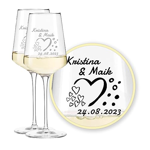 LALALO Leonardo Hochzeit Weingläser Geschenk-Set (2 St.) mit Gravur, Serie Puccini, Brautpaar Präsent zum Hochzeitstag – Weinglas personalisiert als Hochzeitsgeschenk von LALALO