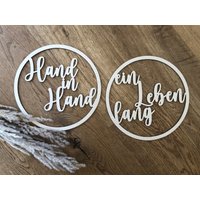 stuhlschild 2Er Set Hand in Ein Leben Lang Aus Holz stuhlschild 2Er Set Hand in Ein Leben Lang Aus Holz von LAMANImanufaktur