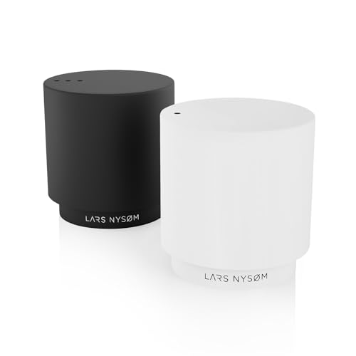 LARS NYSØM Salz und Pfefferstreuer-Set | Edelstahl Salzstreuer, Minimalistisches Design Gewürzstreuer, leicht nachfüllbar (Black/White) von LARS NYSØM