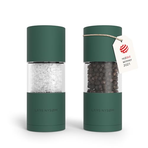 LARS NYSØM Salz und Pfeffer Mühlen Set aus Edelstahl mit einstellbarem Keramik-Mahlwerk 2 Stück I Manuelle Gewürzmühlen mit hochwertigem Design (2 Stk) (Pine Green) von LARS NYSØM