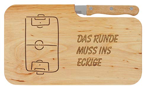 LASERHELD | Brotzeitbrett Holz mit Gravur “Das Runde muss ins Eckige” & Messer | 26 x 15 cm | Frühstücksbrettchen Holz Schneidebrett Jausenbrett | Geschenk für Fußballer zum Vatertag von LASERHELD