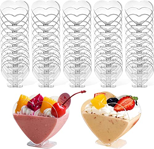 LATERN 50 Stück Kunststoff Dessert Becher, 120ml Herzförmige Dessertbecher Transparenter Parfait Vorspeisen Becher Wiederverwendbare Servierschüssel für Pudding Mousse Party (7,6 x 7,1cm) von LATERN