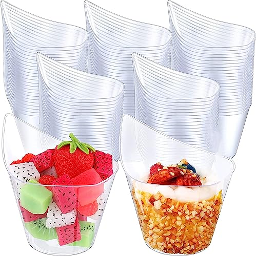 LATERN 50 Stück Kunststoff Dessert Becher, 200ml Geschwungene runde Dessertbecher Transparenter Parfait Vorspeisen Becher Wiederverwendbare Servierschüssel für Pudding Mousse Party (11,4 x 6,3cm) von LATERN