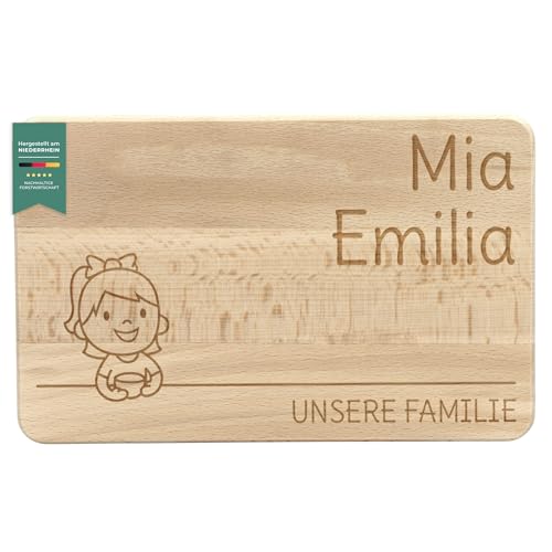 LAUBLUST Frühstücksbrettchen mit Gravur - Unsere Familie | Kleine Tochter - Buche Naturbelassen - Personalisiertes Schneidebrett ca. 24 x 15 x 1 cm, FSC® von LAUBLUST