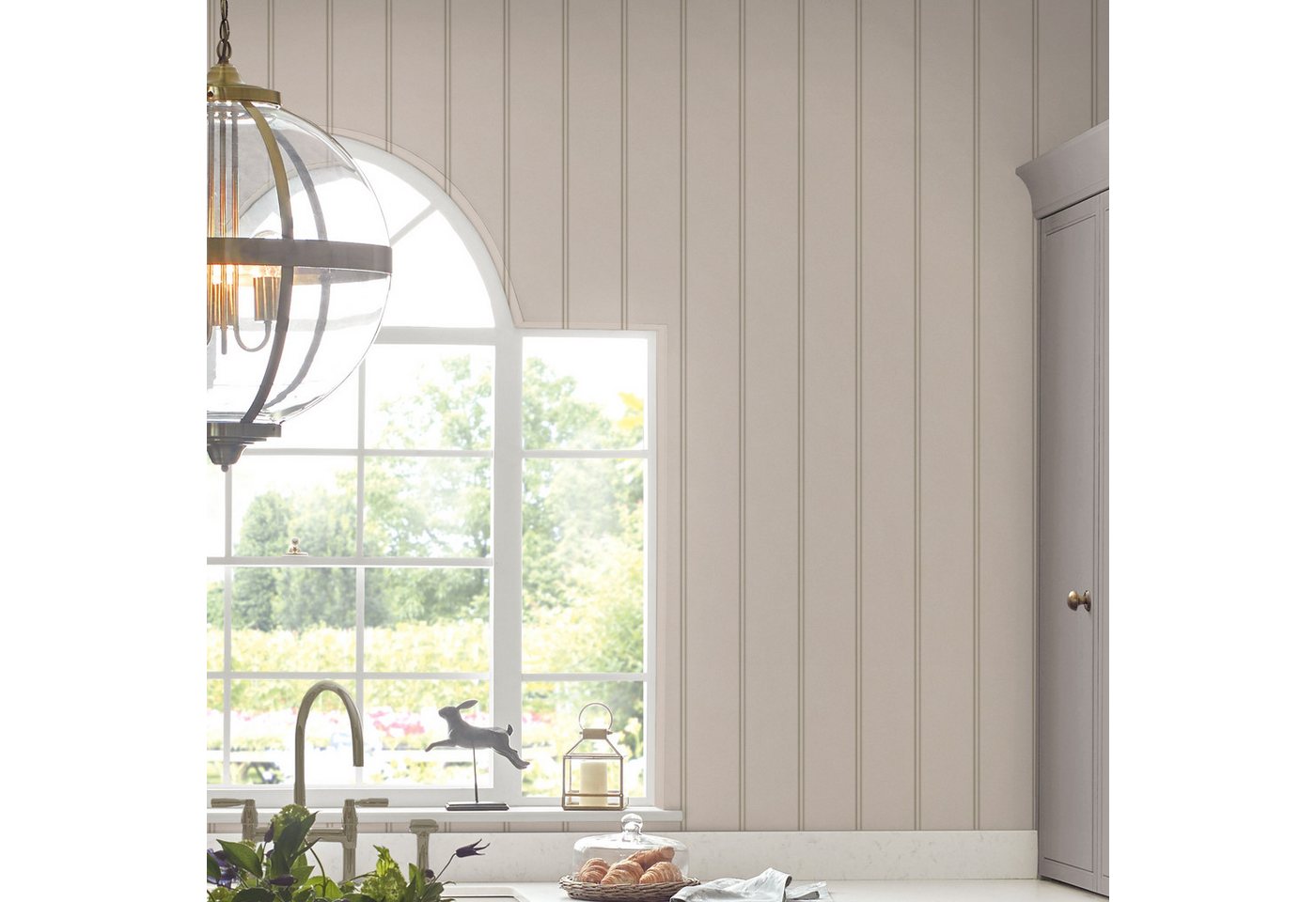 LAURA ASHLEY Vliestapete Chalford Holzplanken, glatt, Holz, (1 St), 10mx52cm (ca. 5m2) von LAURA ASHLEY