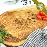 Personalisiertes Schneidebrett Aus Olivenholz | Servierbrett & Schneidbrett Für Die Gartenparty Holzbrettl Zur Grillparty von LAVICOM