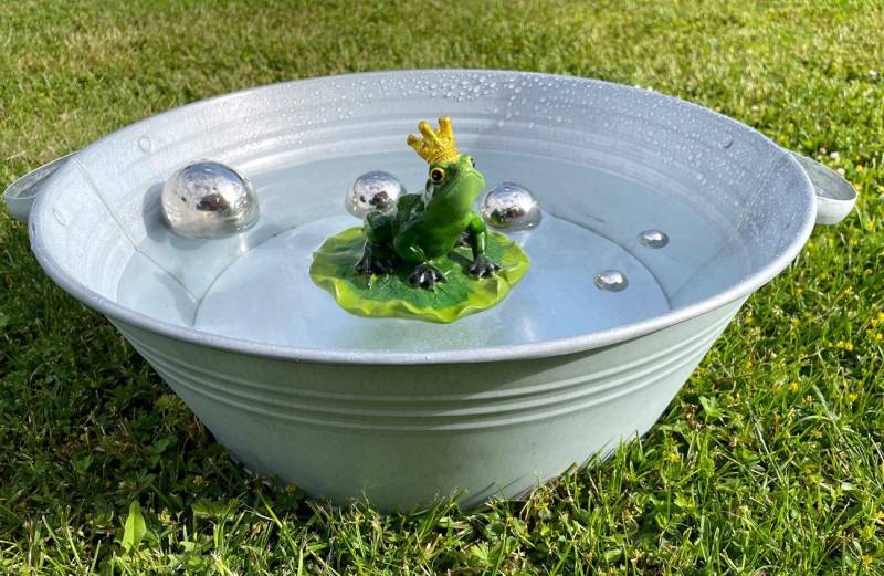 LB H&F Lilienburg Fertigteich Fertigteich Zinkwanne rund Zinkschale 40 cm groß Miniteich, (Deko Garten zinkdeko rostfrei Gefäß Behälter Schüssel Gartenschale Zinkeimer, Pflanzwanne Blumenwanne diy alt used look antik) wasserdicht Balkonteich Teichschale Shabby Teichwanne Dekoteich Terrassenteich Gartendeko Vintage, Blumenschale Gartenwanne Dekowanne Terrasse Balkon Wasser), Pflanztopf Zinkbottich Zinkzuber Schale Zink Metall Blumenschale LB H&F Lilienburg Fertigteich Fertigteich Zinkwanne rund Zinkschale 40 cm groß Miniteich, (Deko Garten zinkdeko rostfrei Gefäß Behälter Schüssel Gartenschale Zinkeimer, Pflanzwanne Blumenwanne diy alt used look antik) wasserdicht Balkonteich Teichschale Shabby Teichwanne Dekoteich Terrassenteich Gartendeko Vintage, Blumenschale Gartenwanne Dekowanne Terrasse Balkon Wasser), Pflanztopf Zinkbottich Zinkzuber Schale Zink Metall Blumenschale von LB H&F Lilienburg