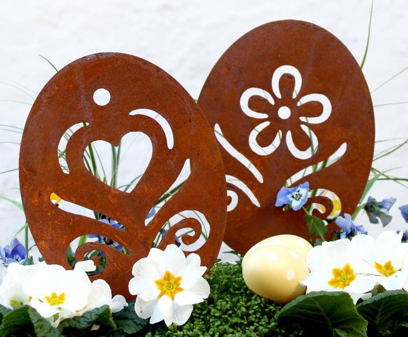 LB H&F Lilienburg Gartenfigur 2er SET Ostereier Osterei Rost Stecker Gartendeko Dekostecker, (Stecker Metall Metallstecker Frühlingsdekoration Gartenstecker Frühlingsdeko Ostern Frühling Gartenfigur Dekofigur Gartendekoration Dekoration aussen draussen Balkon Terrasse Geschenk Blumenkübel Beetstecker Blumenstab Osterdeko Osterdekoration outdoor Blumenstecker Rost Deko Garten EI ROST XL BLUME & HERZ) von LB H&F Lilienburg