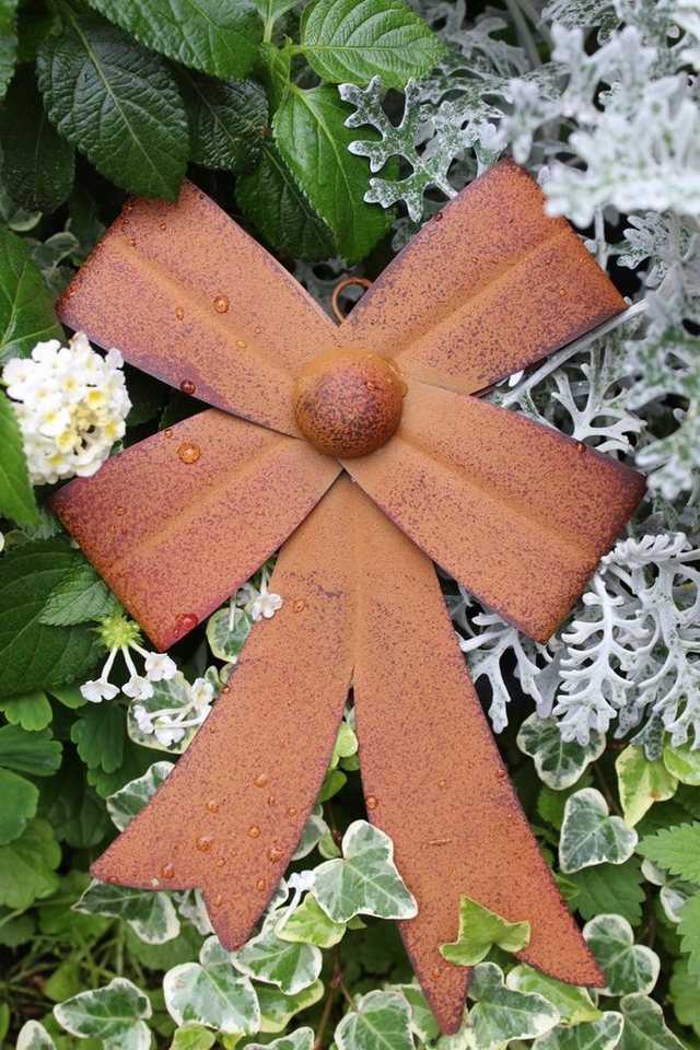 LB H&F Lilienburg Gartenfigur Gartendeko Schleife Rost Rostschleife Dekoschleife Metall Türkranz Grabschmuck Landhaus Baumdeko Landhausstil Weihnachten Weihnachtsdeko Weihnachtsschleife Garten zum Hängen Wandschmuck groß Kranzschleife Trauerschmuck Grabdeko wetterfest Dekoration von LB H&F Lilienburg