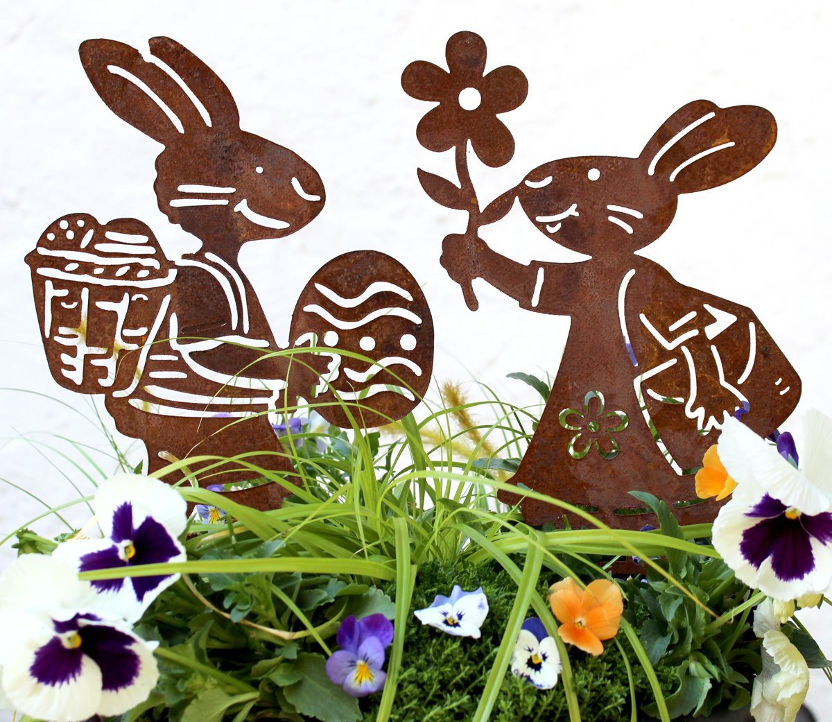 LB H&F Lilienburg Gartenfigur 2er SET Gartendeko Gartendekoration Gartenfigur Dekofigur Hase, Osterhase Osterfigur Osterstecker Figur Geschenk Ostern Frühling COMIC von LB H&F Lilienburg