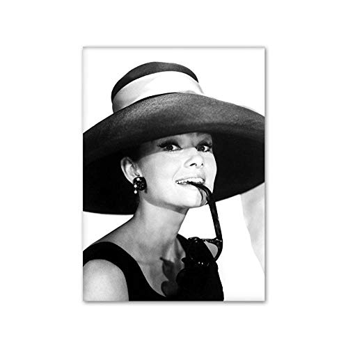 LCSLDW Leinwanddruck Filmstar Audrey Hepburn Poster Und Drucke Schwarz Weiß Wandkunst Leinwand Wandbilder Wohnzimmer Nordisches Dekor, 40X50Cm Ohne Rahmen von LCSLDW