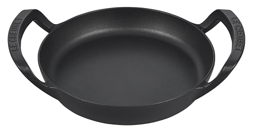 LE CREUSET Alpine Outdoor Collection Emaillierte Gusseisen-Pfanne, 25,4 cm LE CREUSET Alpine Outdoor Collection Emaillierte Gusseisen-Pfanne, 25,4 cm von LE CREUSET
