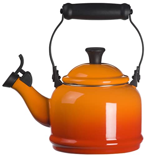 Le Creuset Demi Wasserkessel, Emaillierter Karbonstahl, 1.1 L, Ofenrot, 92000900090000 von LE CREUSET