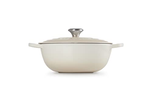 Le Creuset Signature La Marmite aus Gusseisen, Ø 26 cm, Für alle Herdarten und Induktion geeignet, Volumen: 4,1 l, 4,255 kg, Meringue, 21114267160430 von LE CREUSET