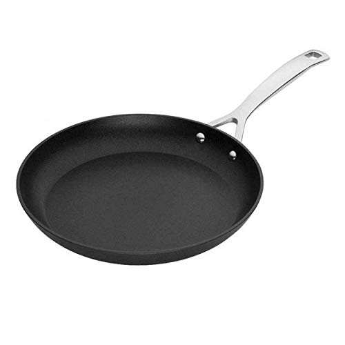 Le Creuset Aluminium-Antihaft flache Pfanne, Ø 22 cm, Für alle Herdarten inkl. Induktion geeignet, Anthrazit/Silber, 51112220010002 von LE CREUSET