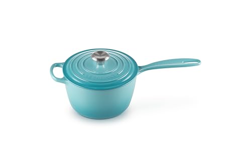 Le Creuset Emaillierter Gusseisen Signature Topf, 2,25 qt., Karibik von LE CREUSET