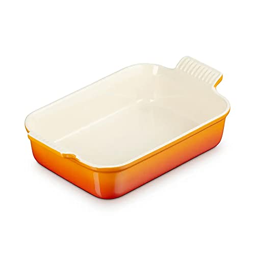 Le Creuset Rechteckige Auflaufform Tradition aus Steinzeug, 32 cm, 2.31 kg, Ofenrot, 71102320900001 von LE CREUSET