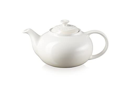 Le Creuset Klassische Teekanne aus Steinzeug, 1,3 Liter, für 3–4 Tassen, Meringue, 80702137160003 von LE CREUSET