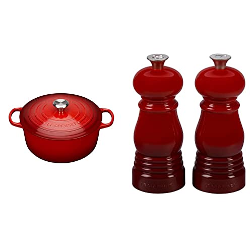 Le Creuset Signature Gusseisen-Bräter mit Deckel, Ø 24 cm, Rund, Für alle Herdarten und Induktion geeignet + Le Creuset Kleines Mühlenset, Salz- und Pfeffermühle, ABS-Kunststoff von LE CREUSET