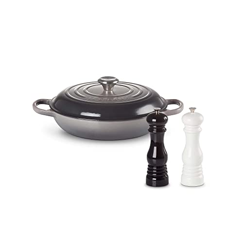 Le Creuset Signature Gusseisen Gourmet-Profitopf, Rund, Ø 30 cm, 3,5 l, Für alle Herdarten inkl. Induktion geeignet + Le Creuset Mühlenset, Salz- und Pfeffermühle, ABS-Kunststoff von LE CREUSET