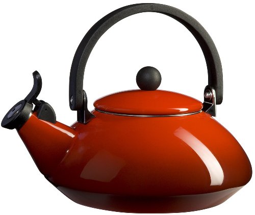 Le Creuset Zen Wasserkessel, Füllmenge: 1,6 l, Emaillierter Stahl, Kirschrot, 92009600060000 Le Creuset Zen Wasserkessel, Füllmenge: 1,6 l, Emaillierter Stahl, Kirschrot, 92009600060000 von LE CREUSET