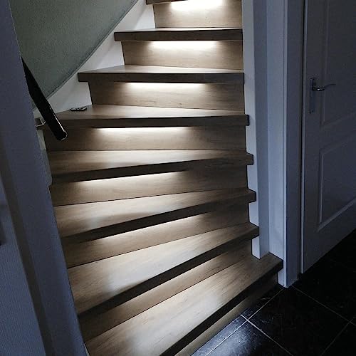 LED Treppenstufenbeleuchtung mit Bewegungsmelder | 50cm LED-Streifen | Hellweiß/Neutralweißes Licht 4000K | Komplettset für 10-16 Stufen | (Kabelloser Luxus 4-Zonen Dimmer (RF) + WLAN, 15 Stufen) von LEDChampion