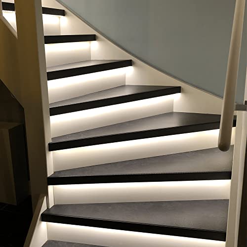 Rexlight® | Dotless COB LED-Treppenstufenbeleuchtung mit warmweißem Licht | Ohne Fernbedienung | 130cm LED-Streifen | Komplettset max. 16 Stufen | Bewegungsmelder erhältlich von LEDChampion