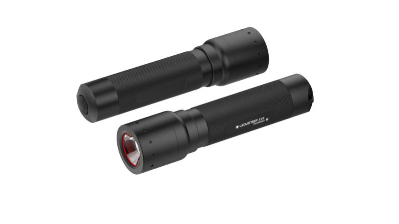 Ledlenser LED Taschenlampe E40 schwarz 300lm von LEDLENSER