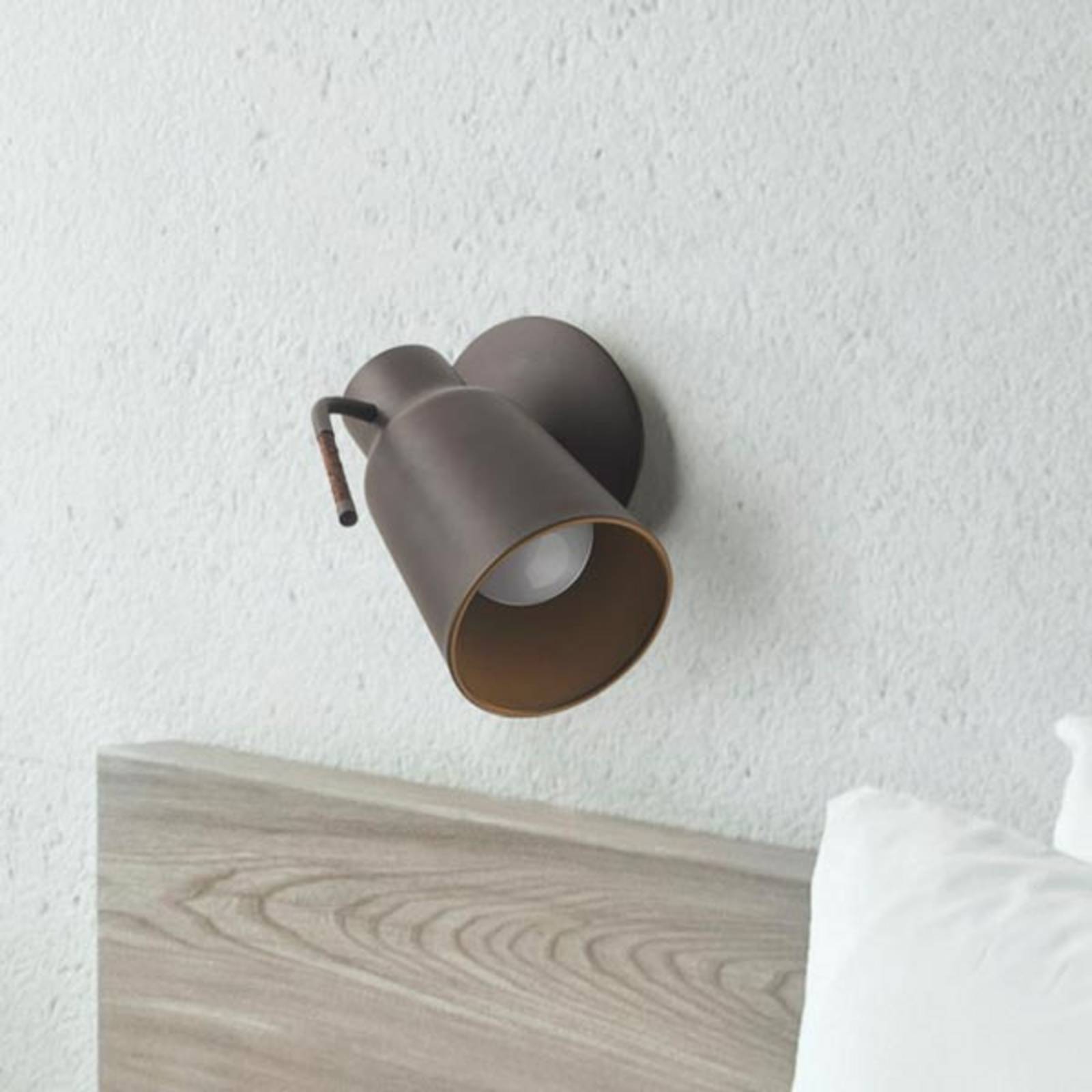 Wandleuchte Funk in dunklem Braun Wandleuchte Funk in dunklem Braun von LEDS-C4