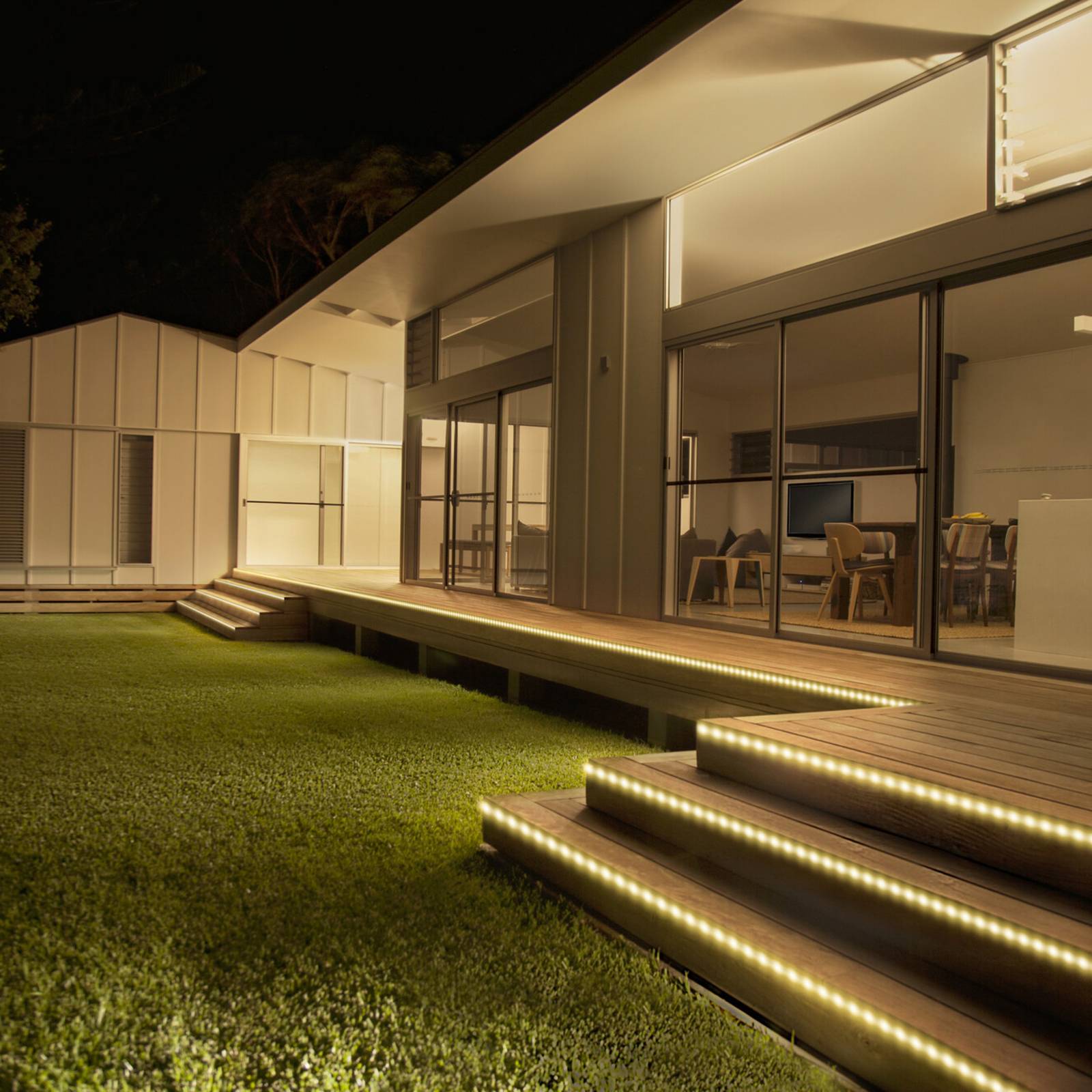 LEDVANCE SMART+ WiFi Outdoor Flex Strip RGBW, 3m LEDVANCE SMART+ WiFi Outdoor Flex Strip RGBW, 3m von LEDVANCE SMART+