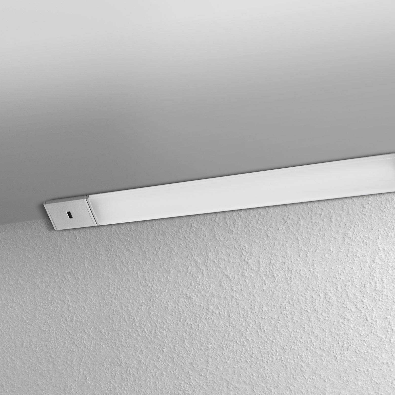 LEDVANCE Cabinet Corner LED-Unterschranklampe 55cm von LEDVANCE