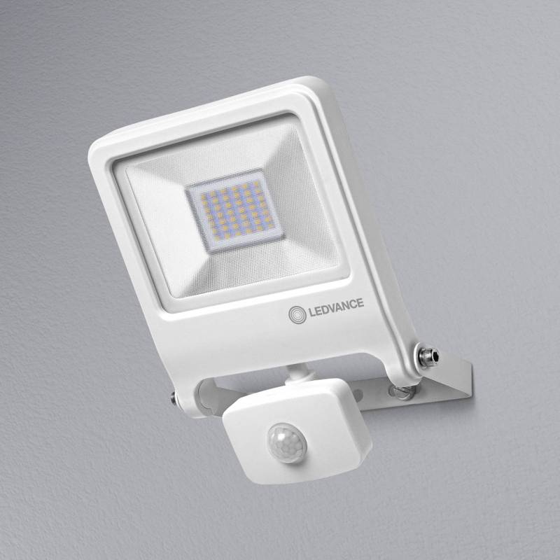 LEDVANCE Endura Flood Sensor Außenspot 3.000K 30 W LEDVANCE Endura Flood Sensor Außenspot 3.000K 30 W von LEDVANCE
