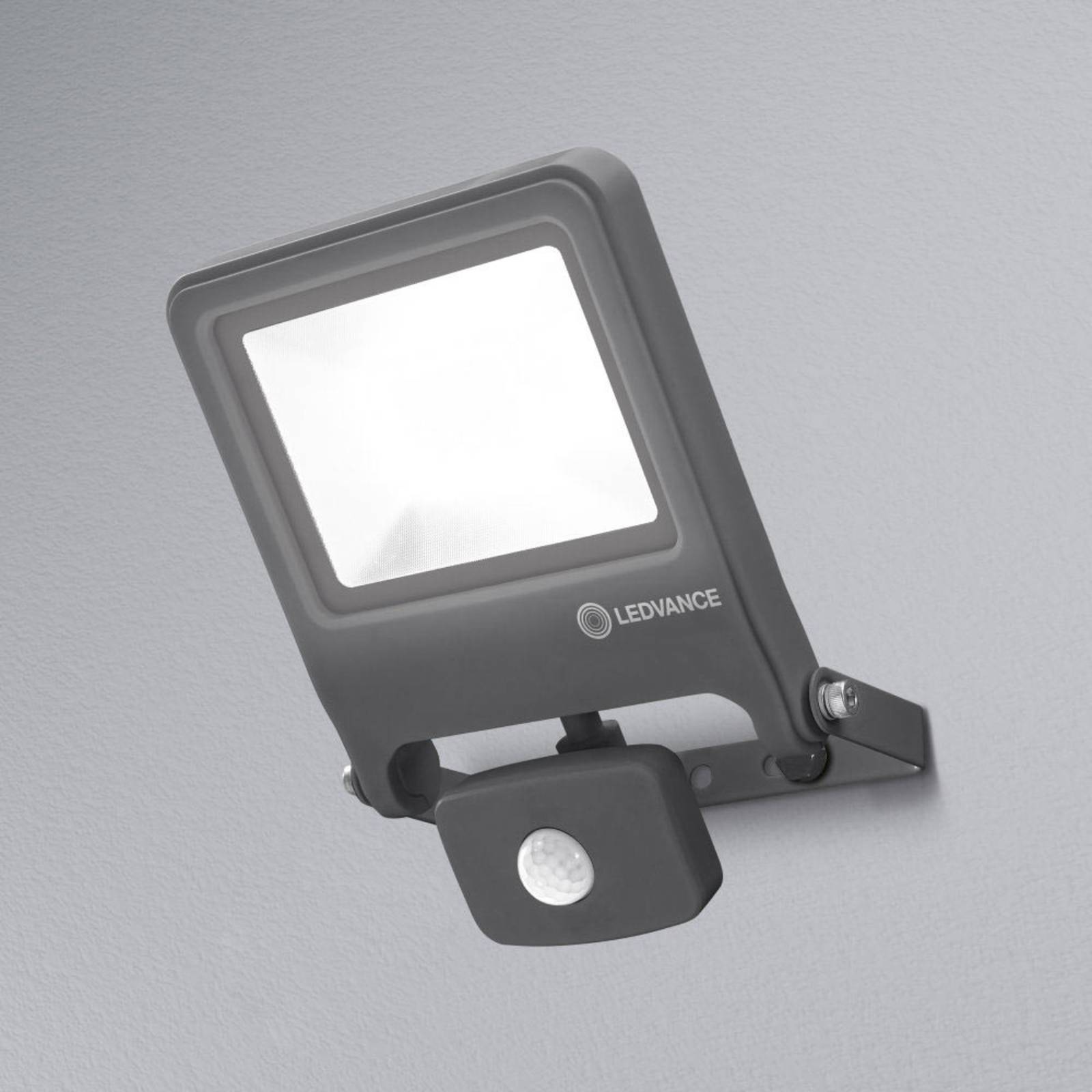 LEDVANCE Endura Floodlight Sensor-LED-Strahler 30W LEDVANCE Endura Floodlight Sensor-LED-Strahler 30W von LEDVANCE