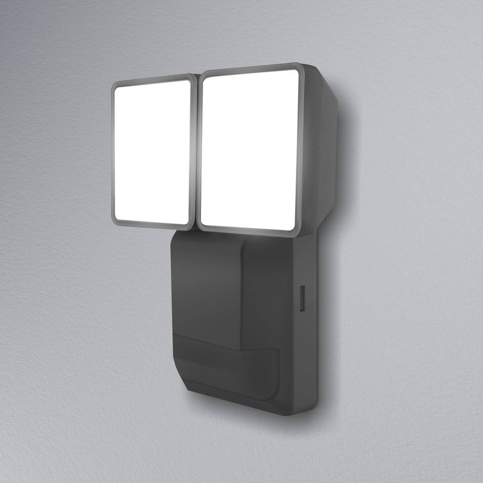 LEDVANCE Endura Pro Spot Sensor LED-Spot 16W grau LEDVANCE Endura Pro Spot Sensor LED-Spot 16W grau von LEDVANCE