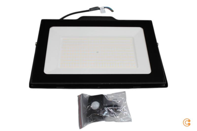 Ledvance Led Flutlichtstrahler Sensor Licht 200 W 4000 K Schwarz Siehe Text/Foto B-Ware von LEDVANCE