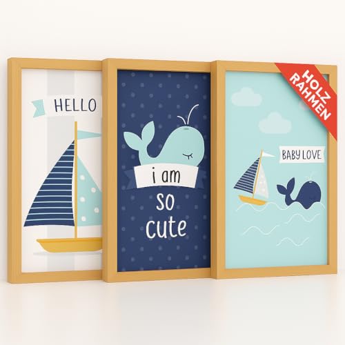 KINDERBILDER MIT HOLZRAHMEN | AUFHÄNGFERTIG | Bilder Kinderzimmer Deko Junge Babyzimmer Deko Mädchen Jungen Baby Zimmer Dekoration Kleinkinderzimmer Poster 3er Set Wandbilder A4 30x21 - KB04 von LENI LOTTE