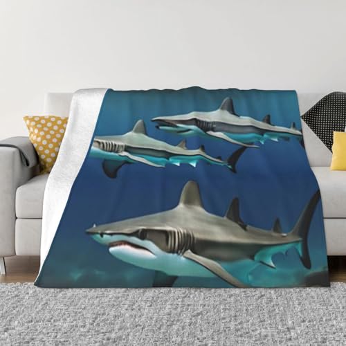 Hammerhead Sharks Überwurfdecke, leicht, superweich, Flanelldecken, gemütlich, warm, Mikrofleece-Decken, Heimdekoration für Couch, Sofa, Bett, Wohnzimmer, 203 x 152 cm Hammerhead Sharks Überwurfdecke, leicht, superweich, Flanelldecken, gemütlich, warm, Mikrofleece-Decken, Heimdekoration für Couch, Sofa, Bett, Wohnzimmer, 203 x 152 cm von LHDGBNV