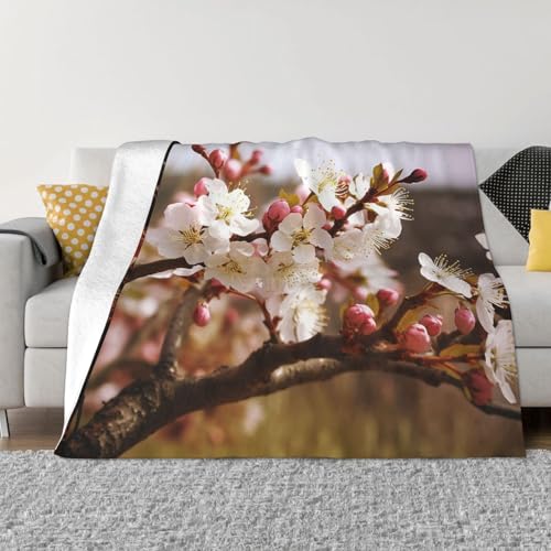 Überwurfdecke mit Pflaumenbaumblüten, leicht, superweich, Flanelldecken, gemütlich, warm, Mikrofleece-Decken, Heimdekoration für Couch, Sofa, Bett, Wohnzimmer, 152,4 x 127,7 cm von LHDGBNV